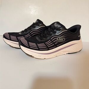 Skechers Women's Black and Pink Athletic Sneakers